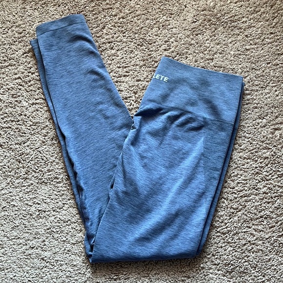 Athleta Amplify Leggings - Picture 2 of 6